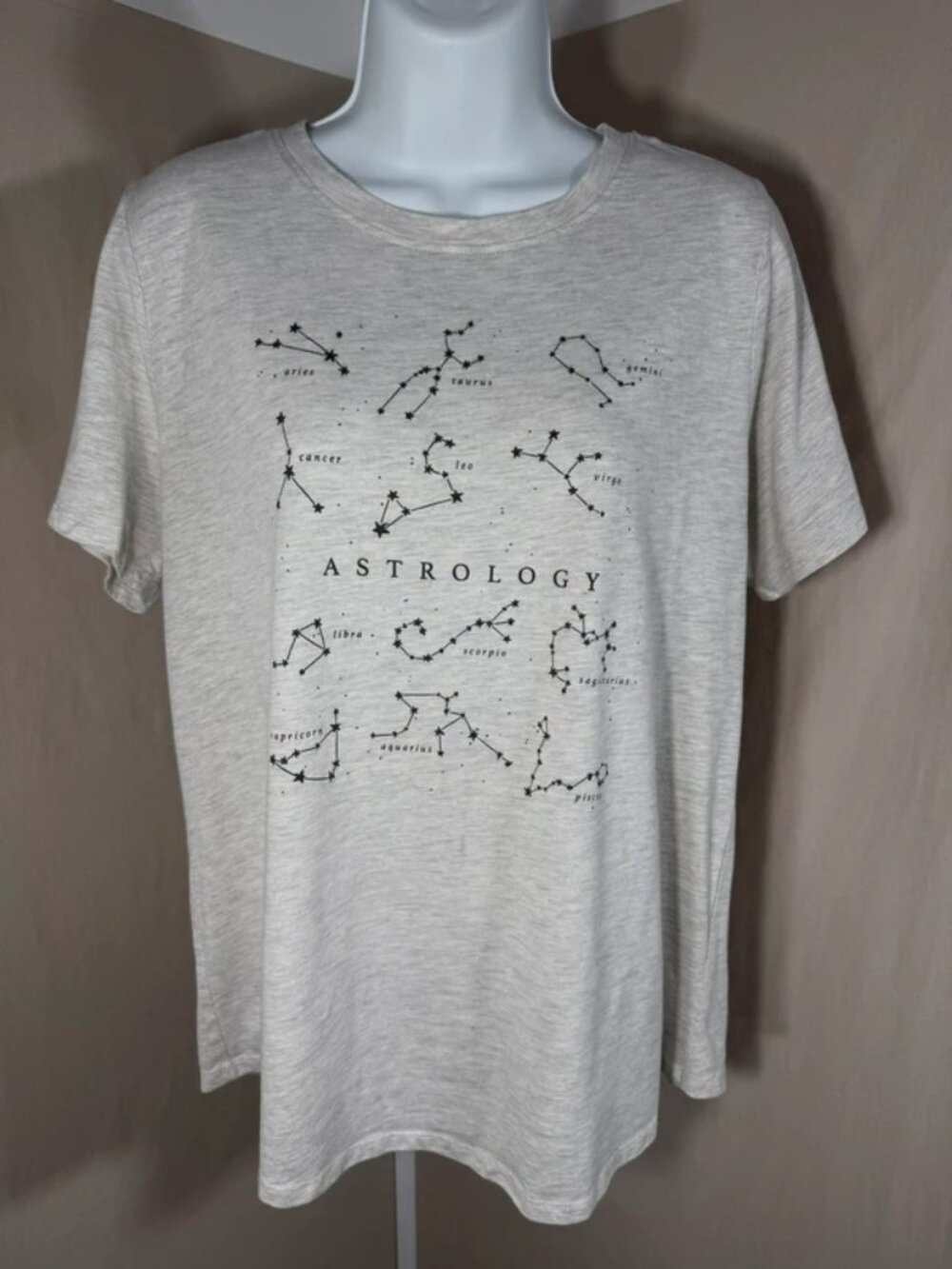 Mighty Fine Women’s Grey Astrology Star Sign Graphic T-Shirt